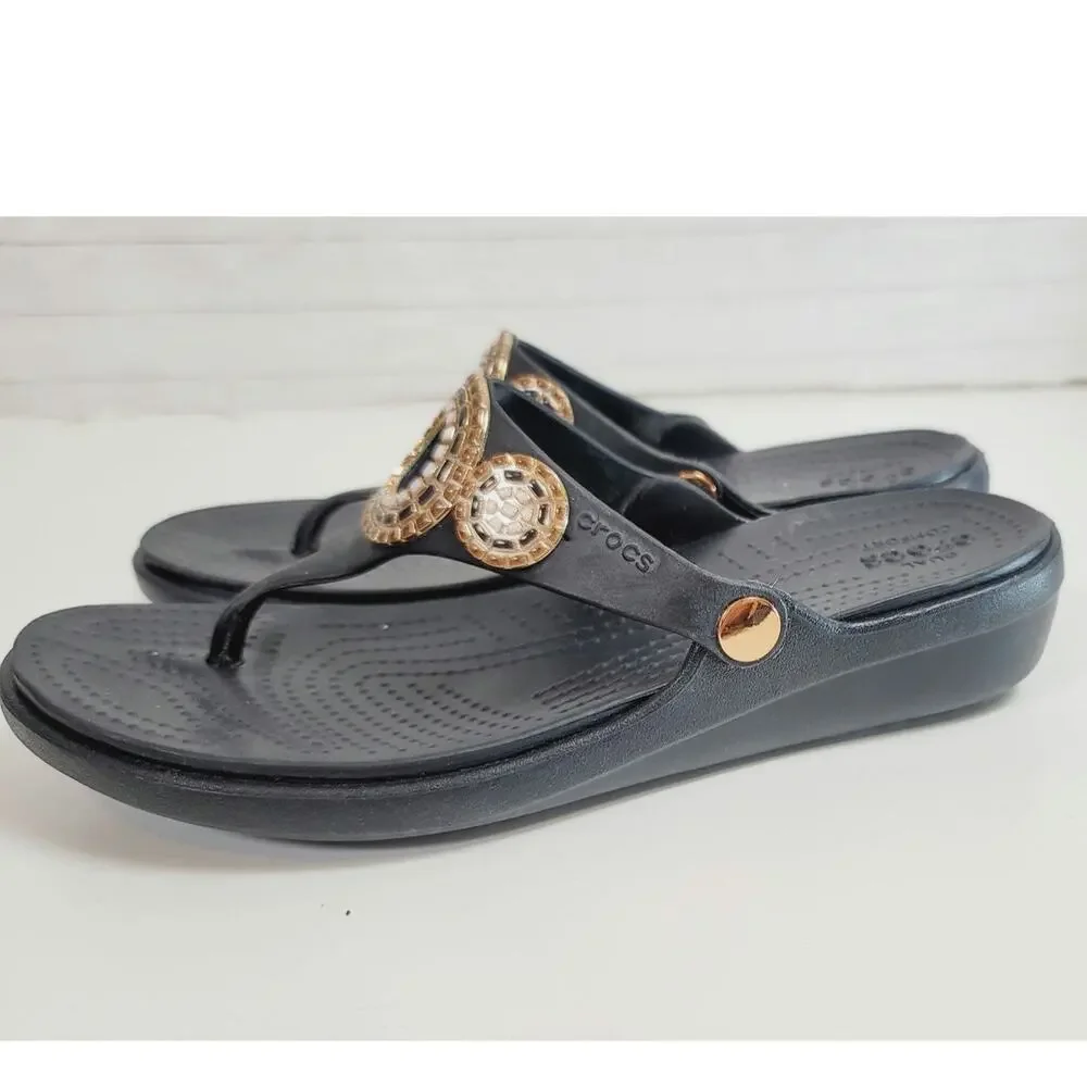 Crocs Sanrah Diamante Wedge Flip Sandal in Black, sz 10 - Picture 16 of 16